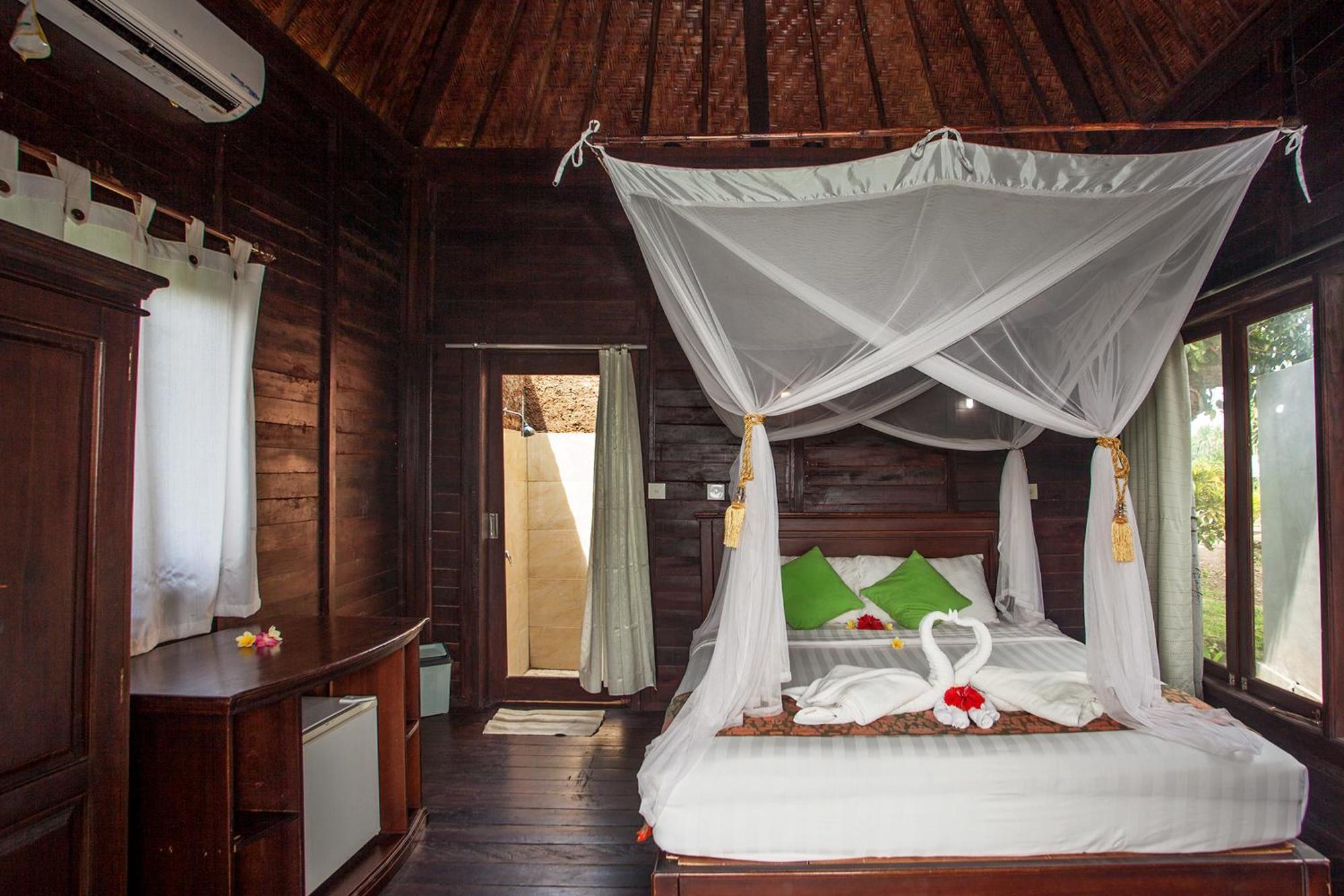 Hotel Poh Manis Lembongan Nusa Lembongan Exterior foto